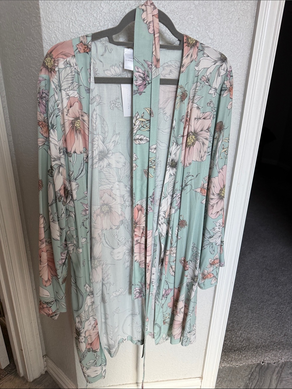 Plum Pretty Sugar Mint and Blush Floral Open-Front Robe